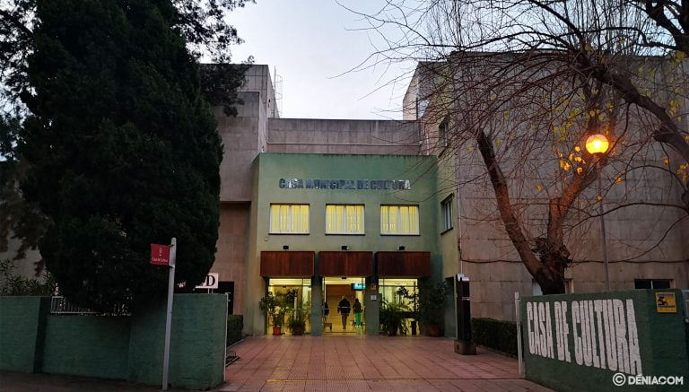 La Casa De La Cultura De D Nia Sede Durante A Os De La