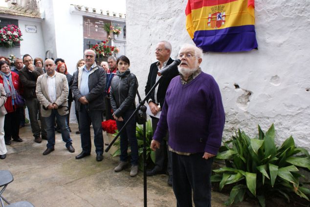 Vicent Balaguer durante el acto en memoria de los fusilados durante la Guerra Civil en Dénia