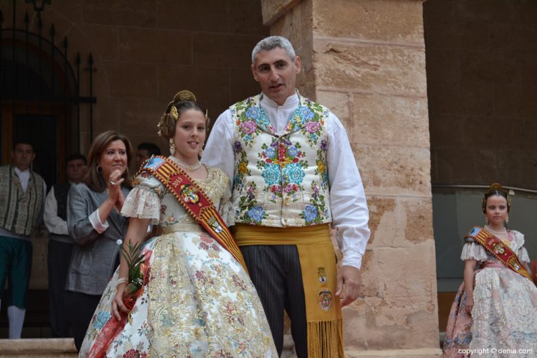 Corte de Honor de la Fallera Mayor Infantil - Paula Pedro