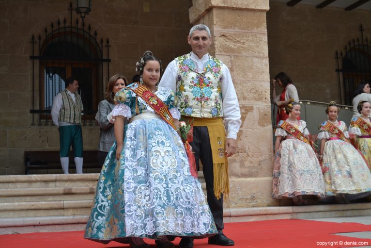 Corte de Honor de la Fallera Mayor Infantil - Angela Pan