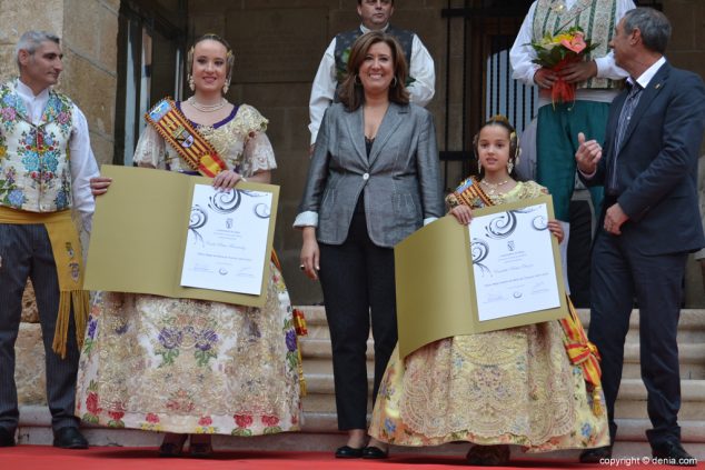 33 Entrega de los nombramientos oficiales a las Falleras Mayores de Dénia 2015