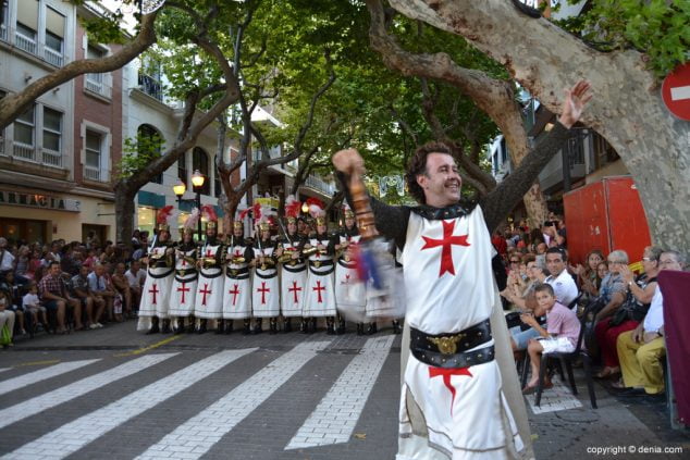 13 Desfile de gala Dénia 2014 Filà Templaris