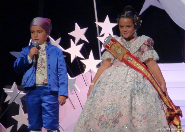 13 Presentación infantil Baix la Mar Alejandra y Vicent