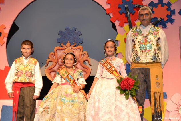 28 Presentación infantil Les Roques 2015 Candela Pastor