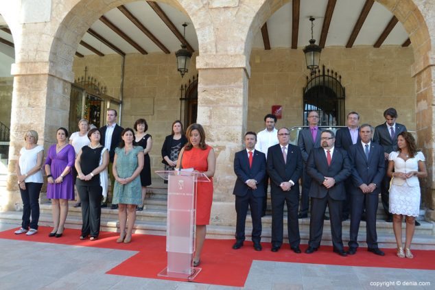 01 Acto institucional del 9 de Octubre en Dénia