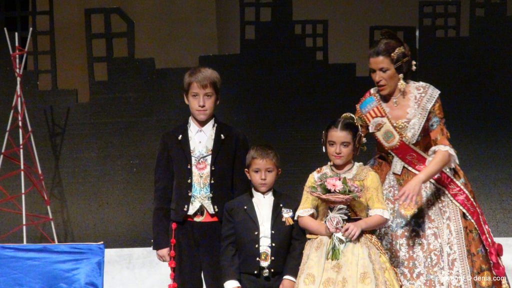 Presentación Infantil Falla Diana 2015 – Comisión infantil