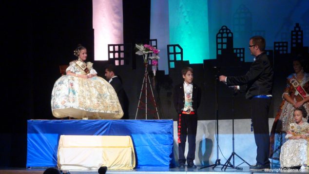 24 Presentación Infantil Falla Diana 2015 Exaltación de Inés