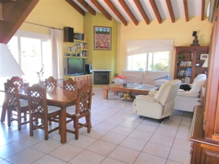 Venta de Chalet en Denia de 4 habitaciones – 16