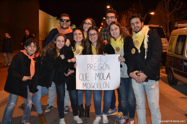 01 Pregón y Crida Fallas 2015 ánimos al pregonero