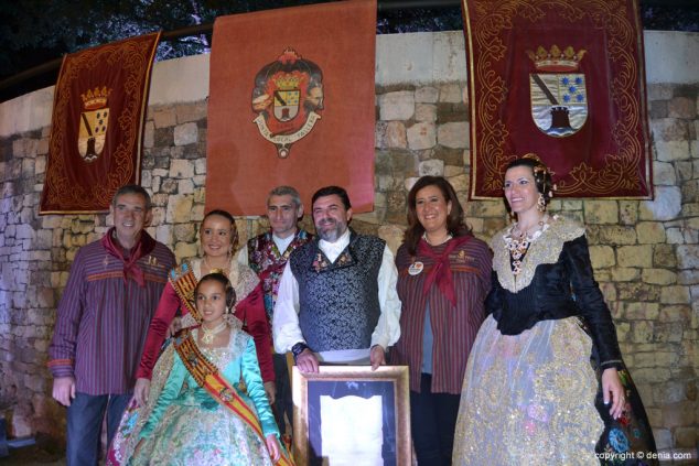 07 Pregón y Crida Fallas 2015 pregonero y fallera ejemplar