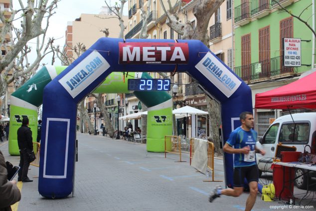 133 2º Marcha Solidaria Deniacom a favor del CEE Raquel Payà llegada a meta