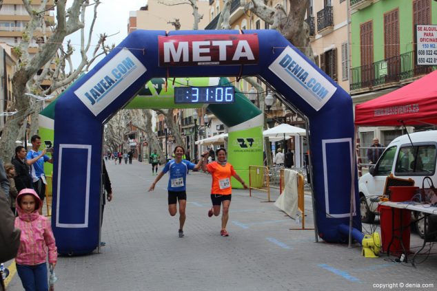 146 2º Marcha Solidaria Deniacom a favor del CEE Raquel Payà llegada a meta