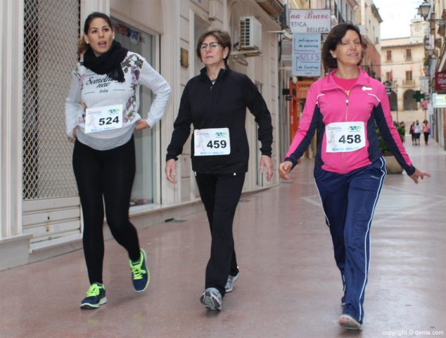 69 2º Marcha Solidaria Deniacom a favor del CEE Raquel Payà caminantes