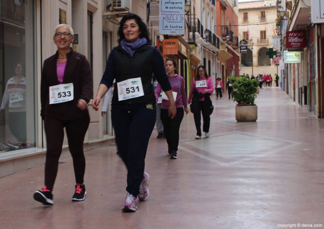 71 2º Marcha Solidaria Deniacom a favor del CEE Raquel Payà caminantes