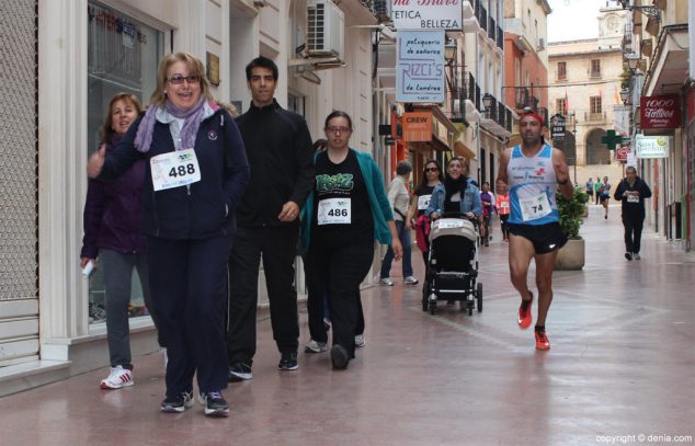 78 2º Marcha Solidaria Deniacom a favor del CEE Raquel Payà caminantes