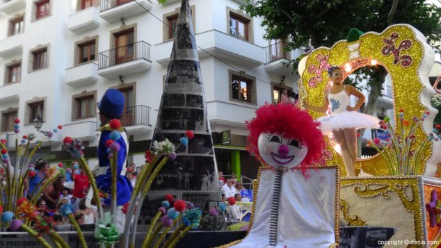 70 Carrozas Dénia 2015 Carroza infantil París Pedrera