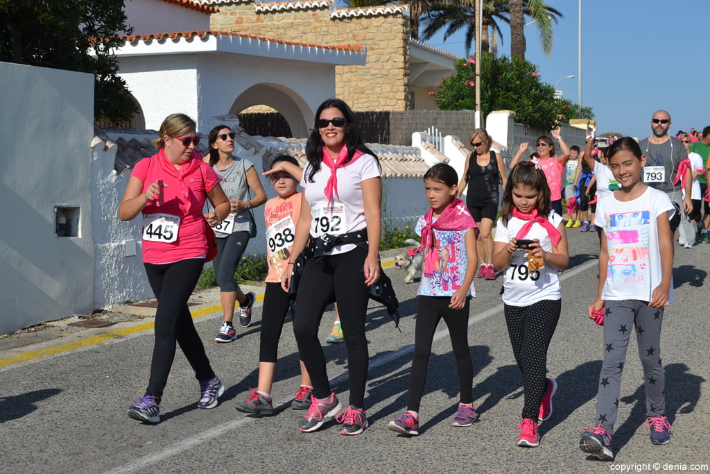 Caminata solidaria AECC – Caminantes