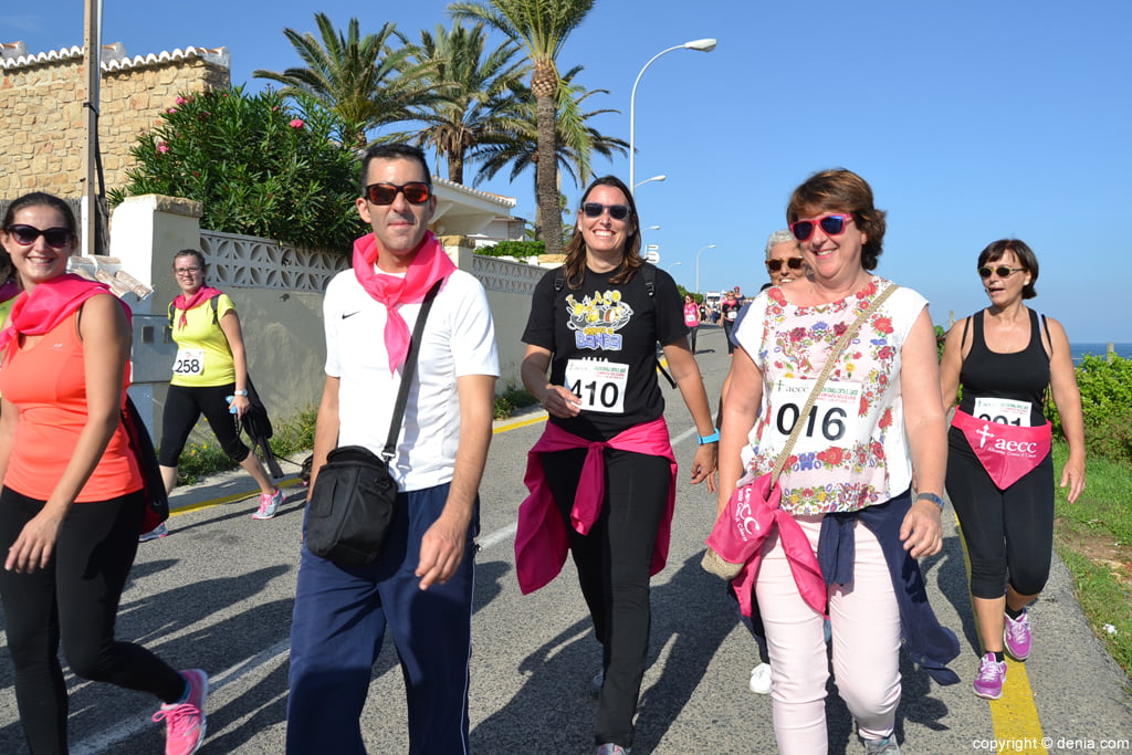 Caminata solidaria AECC – Caminantes