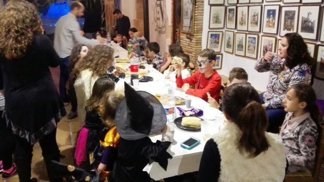 Merienda de la comisión infantil de Baix la Mar