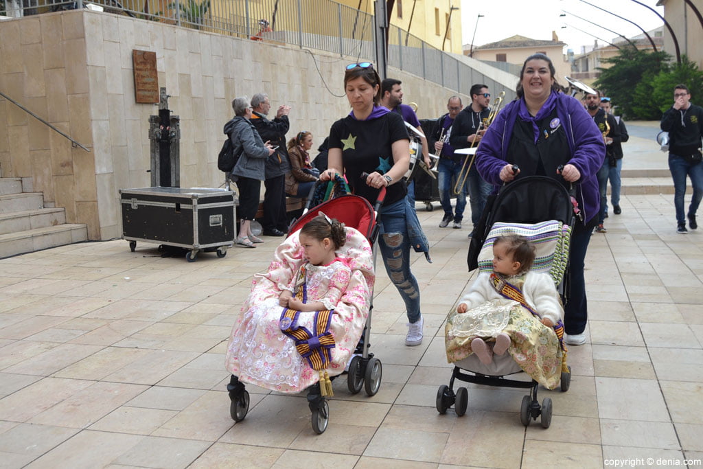 Pleitesías fallas Dénia 2017 – Falla Campaments