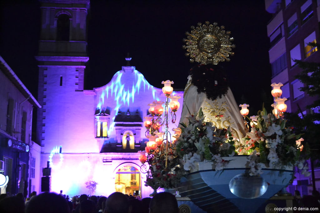 Procesión de la Mare de Déu dels Desemparats 2017 – espectáculo de luces