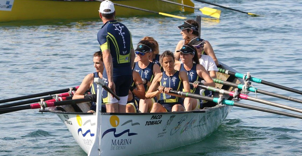 Equipo de Veteranas del Club Rem Marina de Dénia