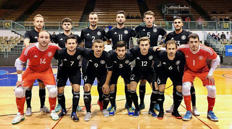 rainer formado con la seleccion alemana de futbol sala