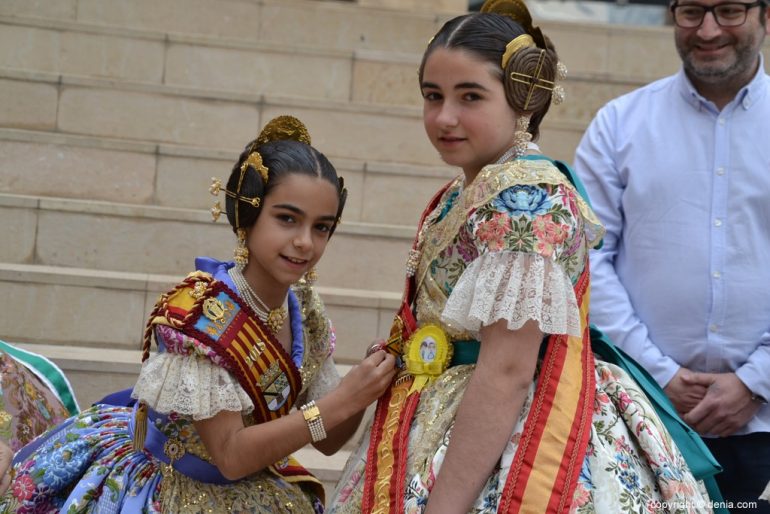 Pleitesias a las falleras mayores de Dénia - Falla Darrere del Castell