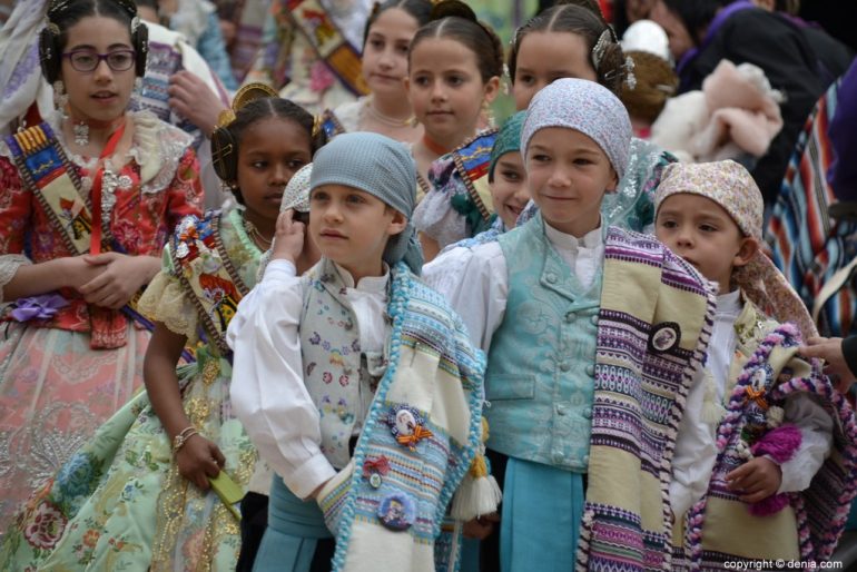 Pleitesias a las falleras mayores de Dénia - Falla Campaments