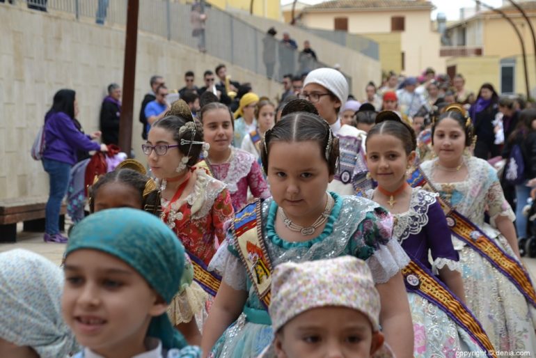 Pleitesias a las falleras mayores de Dénia - Falla Campaments