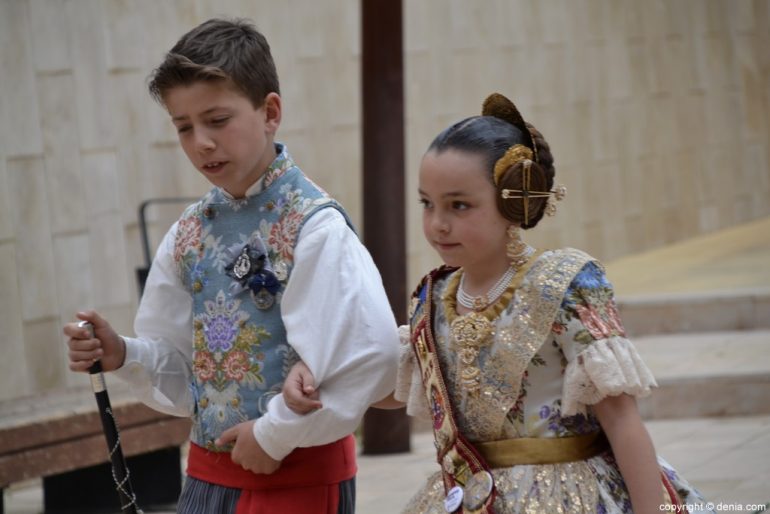 Pleitesias a las falleras mayores de Dénia - Falla Oeste