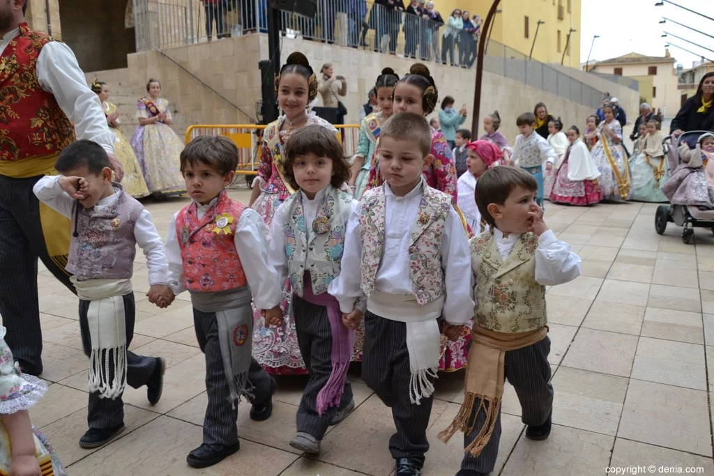 Pleitesias a las falleras mayores de Dénia – Falla Oeste