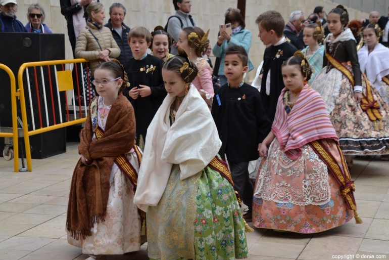 Pleitesias a las falleras mayores de Dénia - Falla Centro