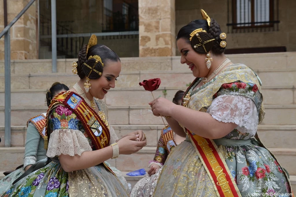 Pleitesias a las falleras mayores de Dénia – Falla Centro