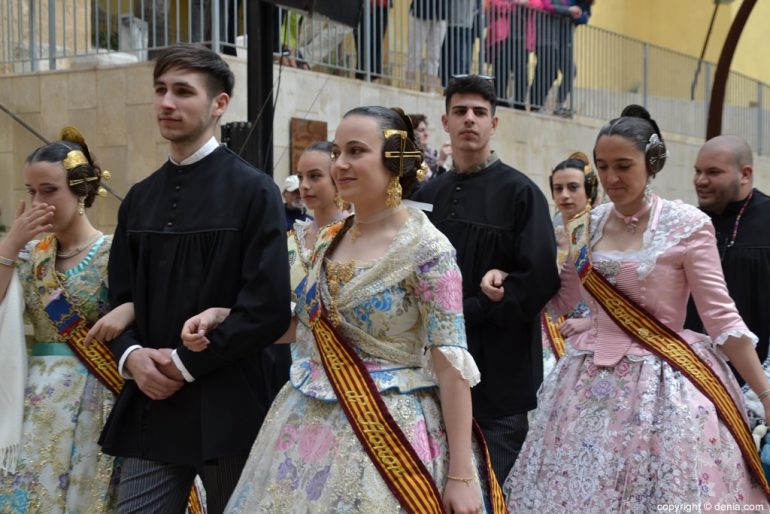 Pleitesias a las falleras mayores de Dénia - Falla Centro