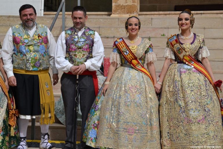 Pleitesias a las falleras mayores de Dénia - Falla París Pedrera