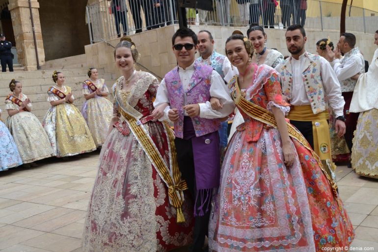 Pleitesias a las falleras mayores de Dénia - Falla Saladar