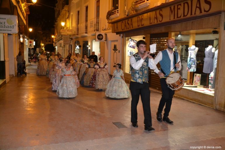 Elección Falleras Mayores de Dénia 2019 - Llegada al Ayuntamiento