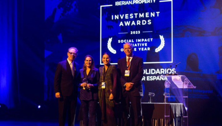 Investment Awards con los representantes de Portal de la Marina