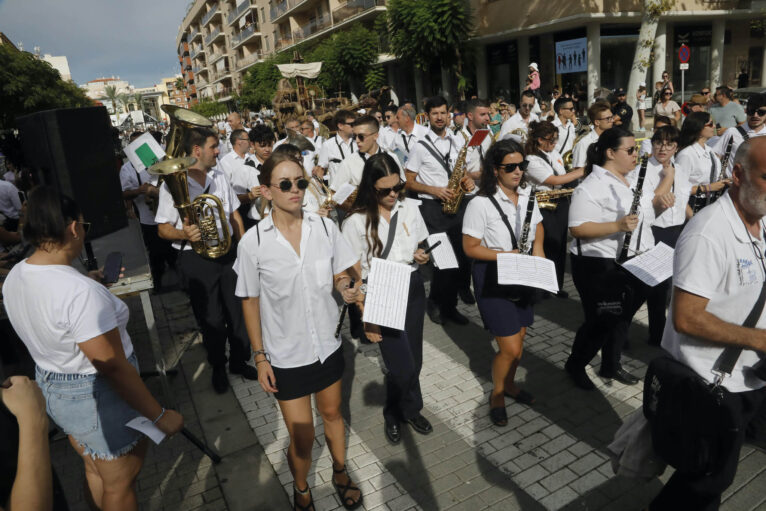 Desfile de gala de los Moros y Cristianos de Dénia 2024 6