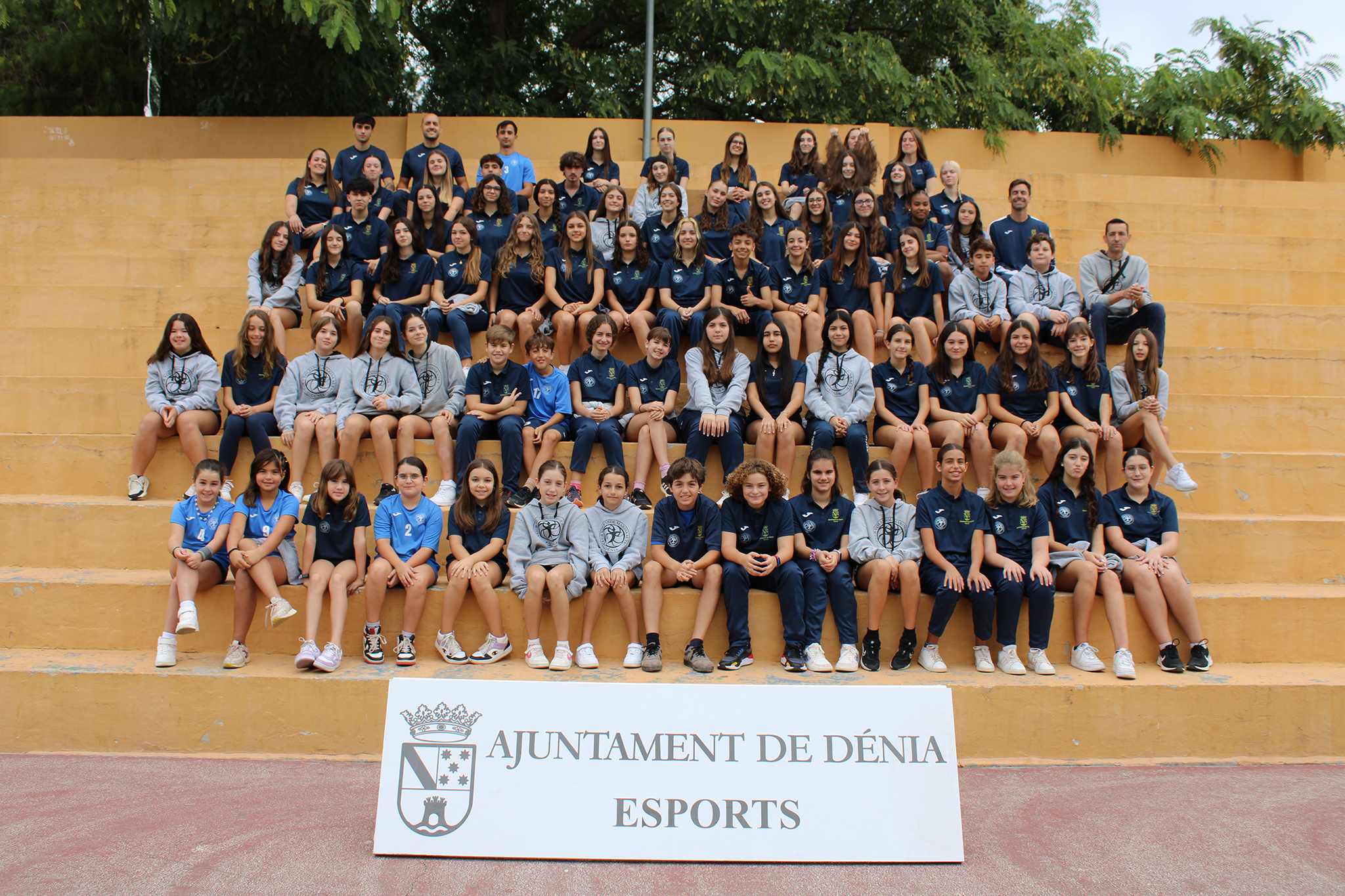 Presentación de las Escuelas Deportivas 16