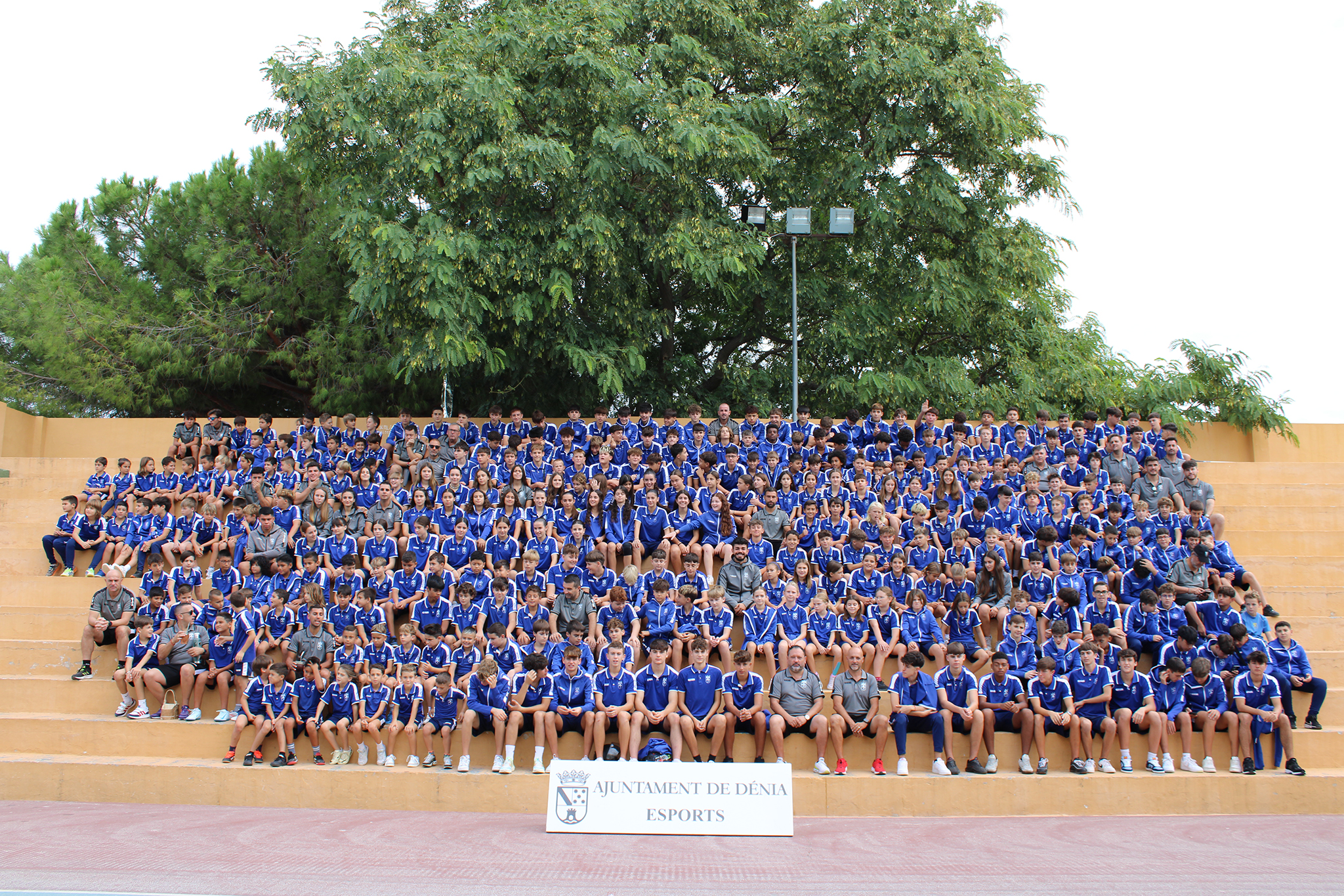 Presentación de las Escuelas Deportivas 44