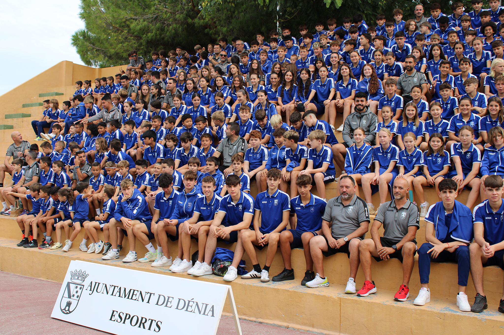 Presentación de las Escuelas Deportivas 50