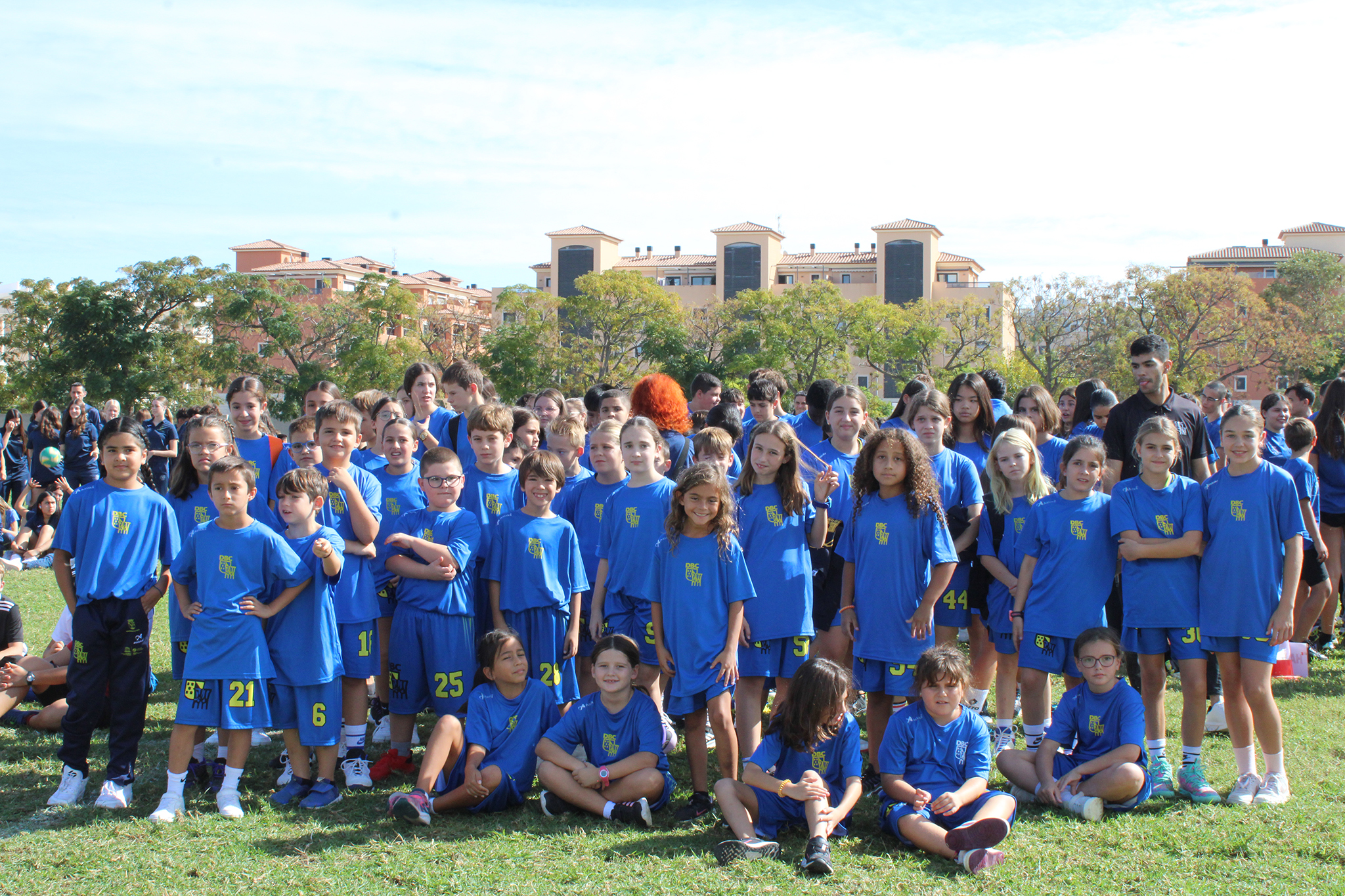 Presentación de las Escuelas Deportivas 74