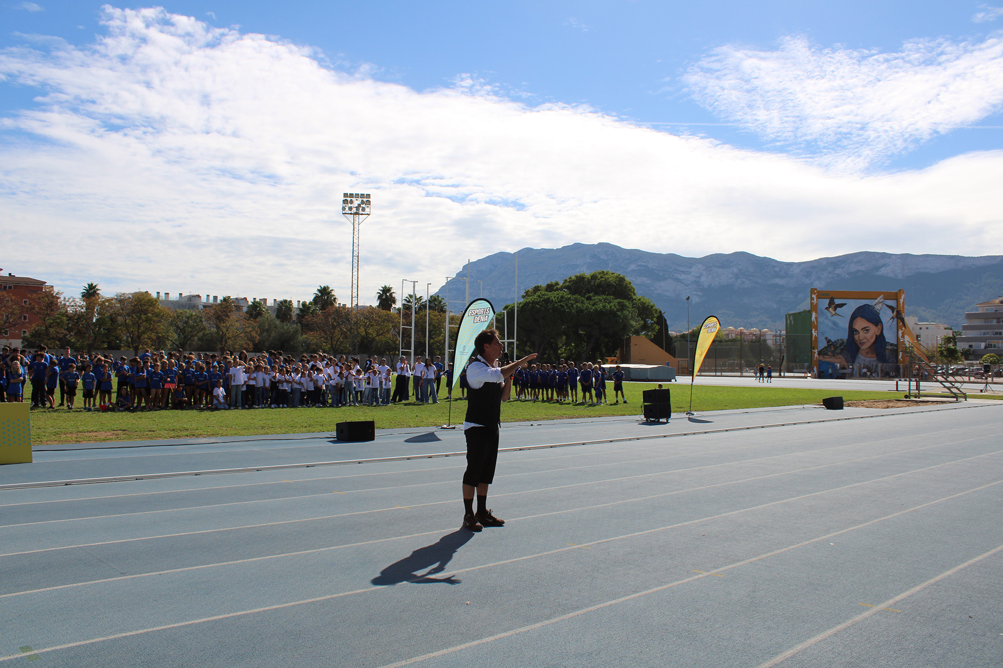 Presentación de las Escuelas Deportivas 76