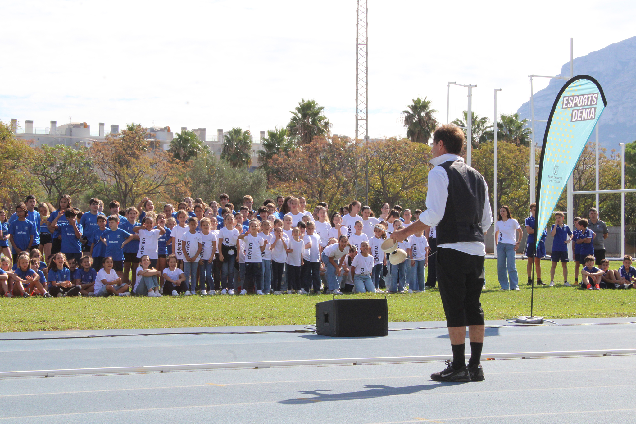 Presentación de las Escuelas Deportivas 81