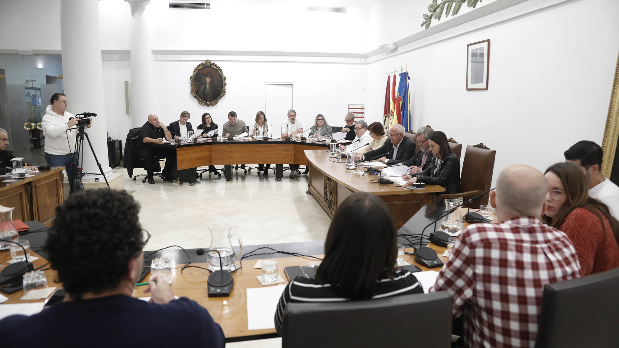 Concejales en el pleno de ayer dest