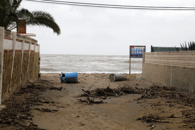 playas de denia tras el temporal 07