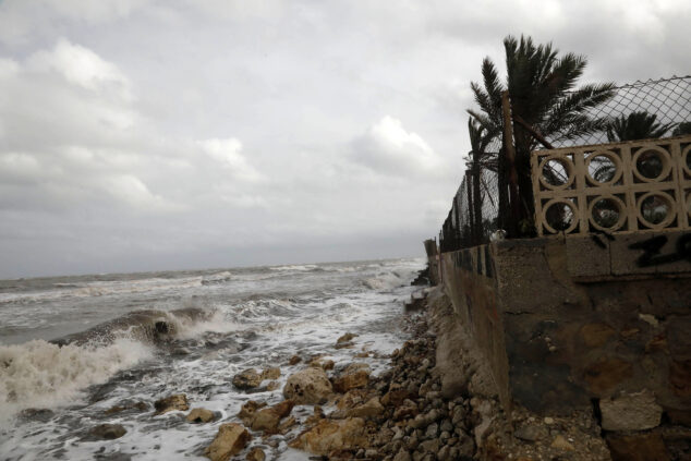 playas de denia tras el temporal 21