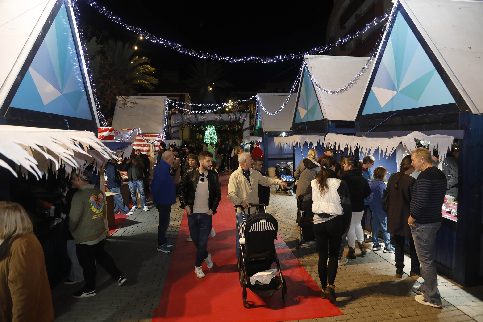 Mercado de Navidad 2024 07